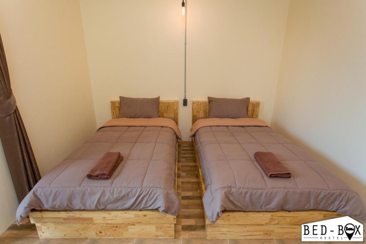 Bed Box Hotel Nakhon Ratchasima Bagian luar foto