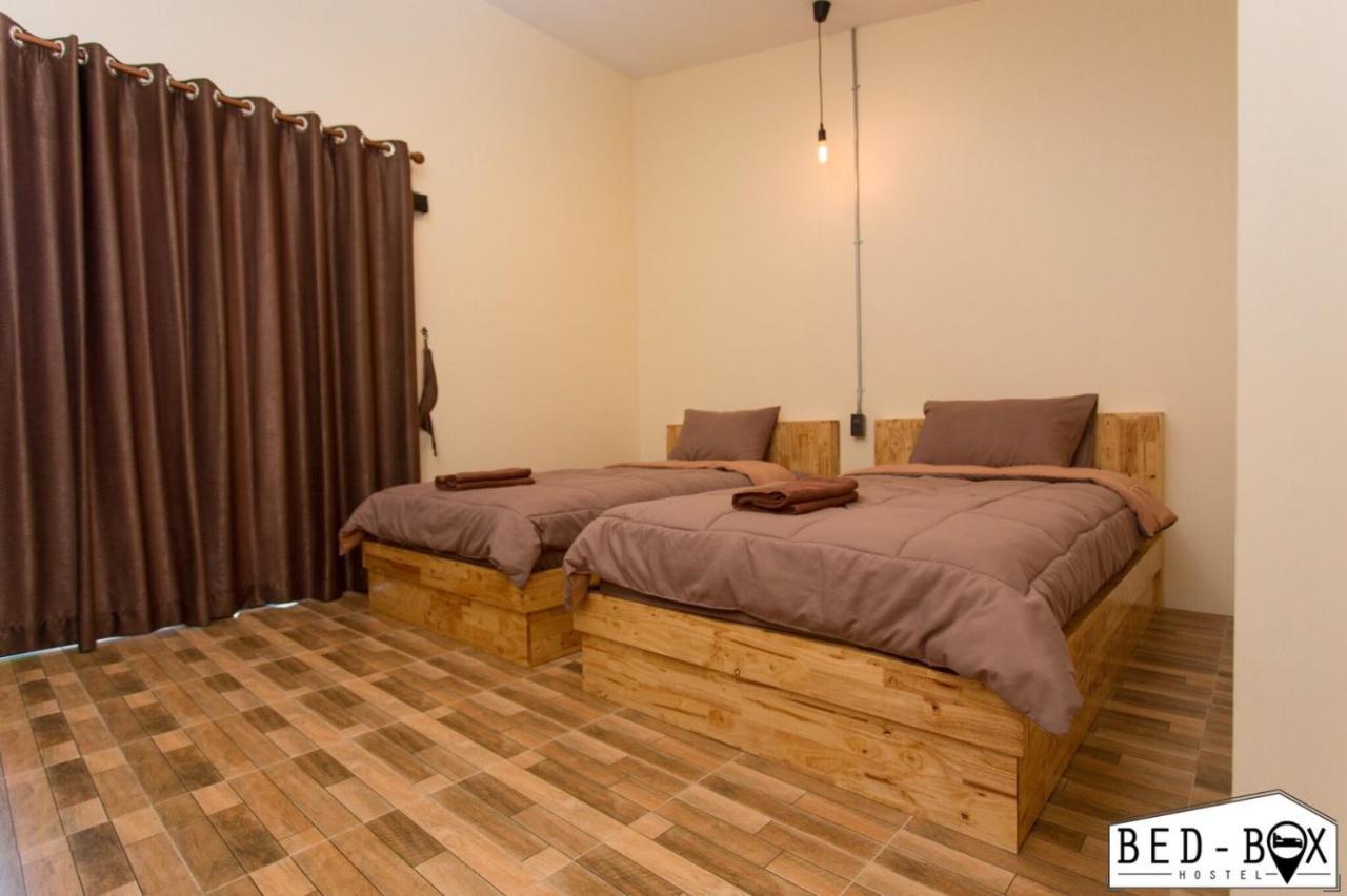 Bed Box Hotel Nakhon Ratchasima Bagian luar foto