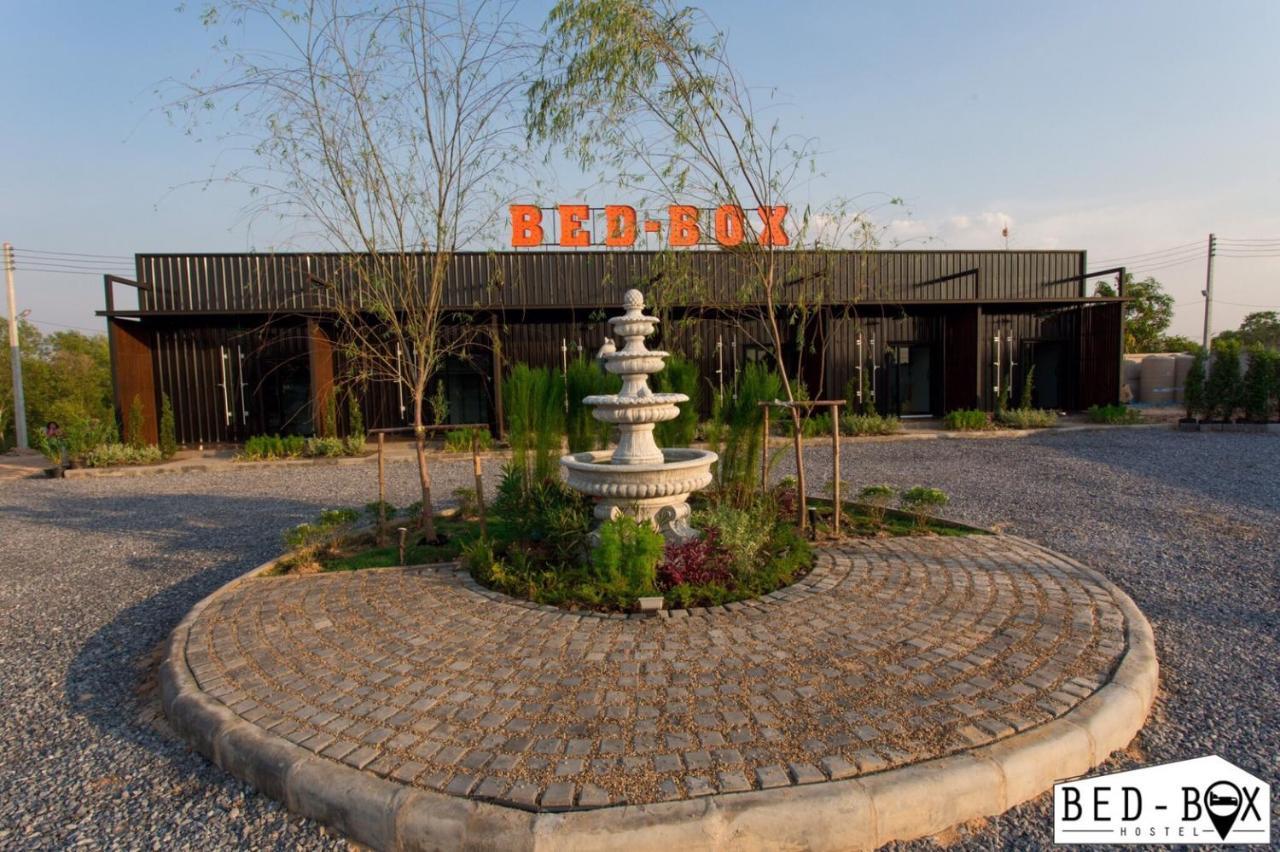 Bed Box Hotel Nakhon Ratchasima Bagian luar foto