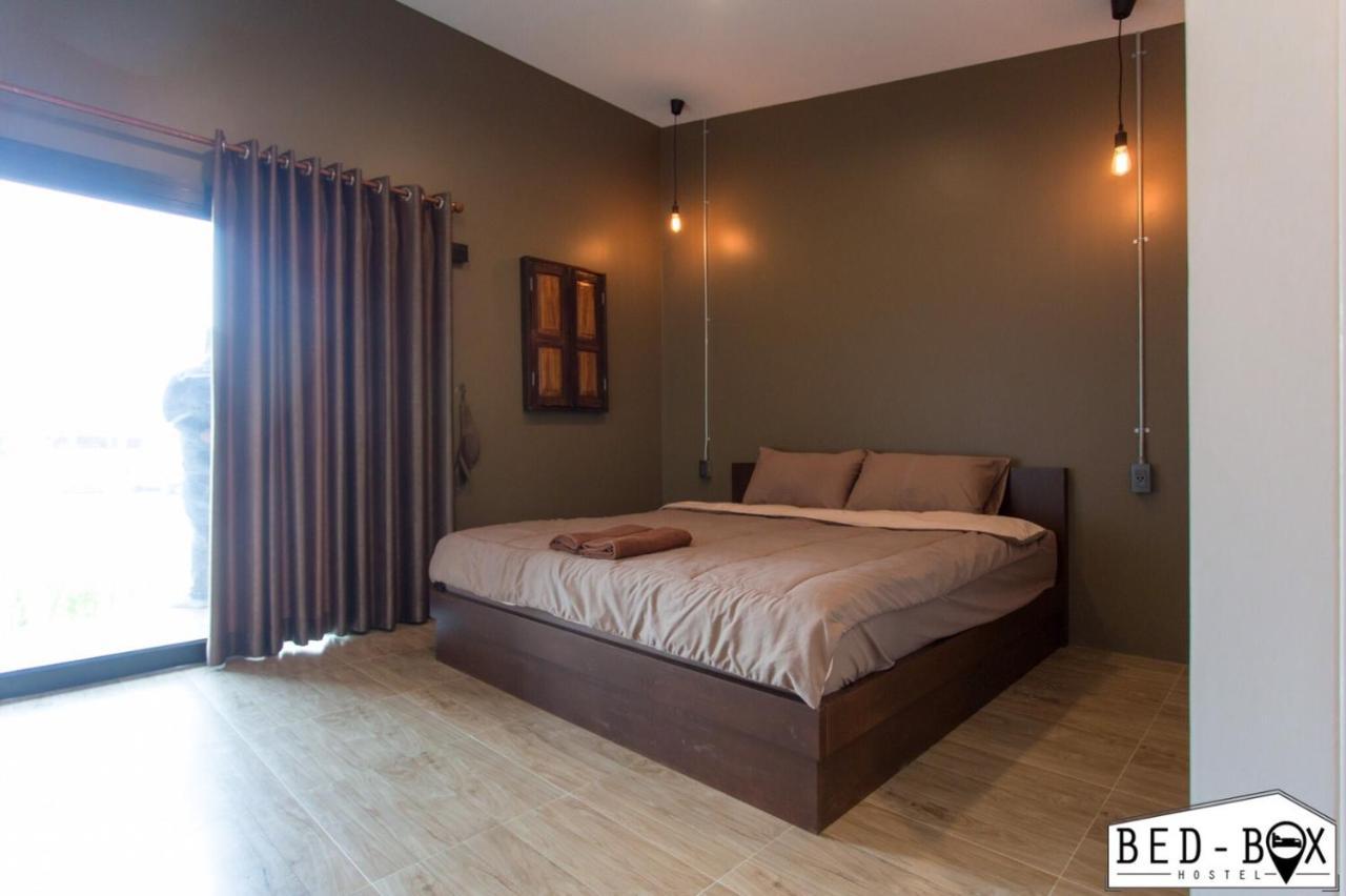 Bed Box Hotel Nakhon Ratchasima Bagian luar foto
