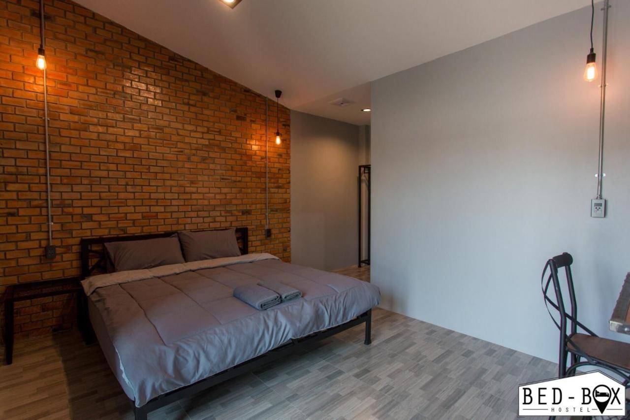 Bed Box Hotel Nakhon Ratchasima Bagian luar foto